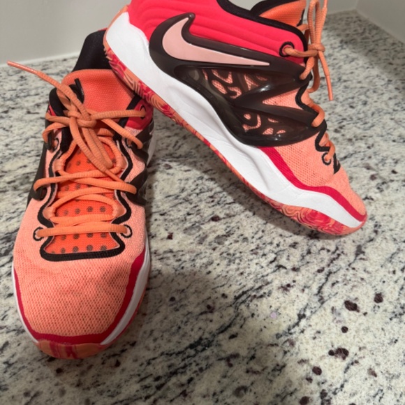 Nike KD 15 Napheesa Collier Community size 10.5 Women - Picture 2 of 4